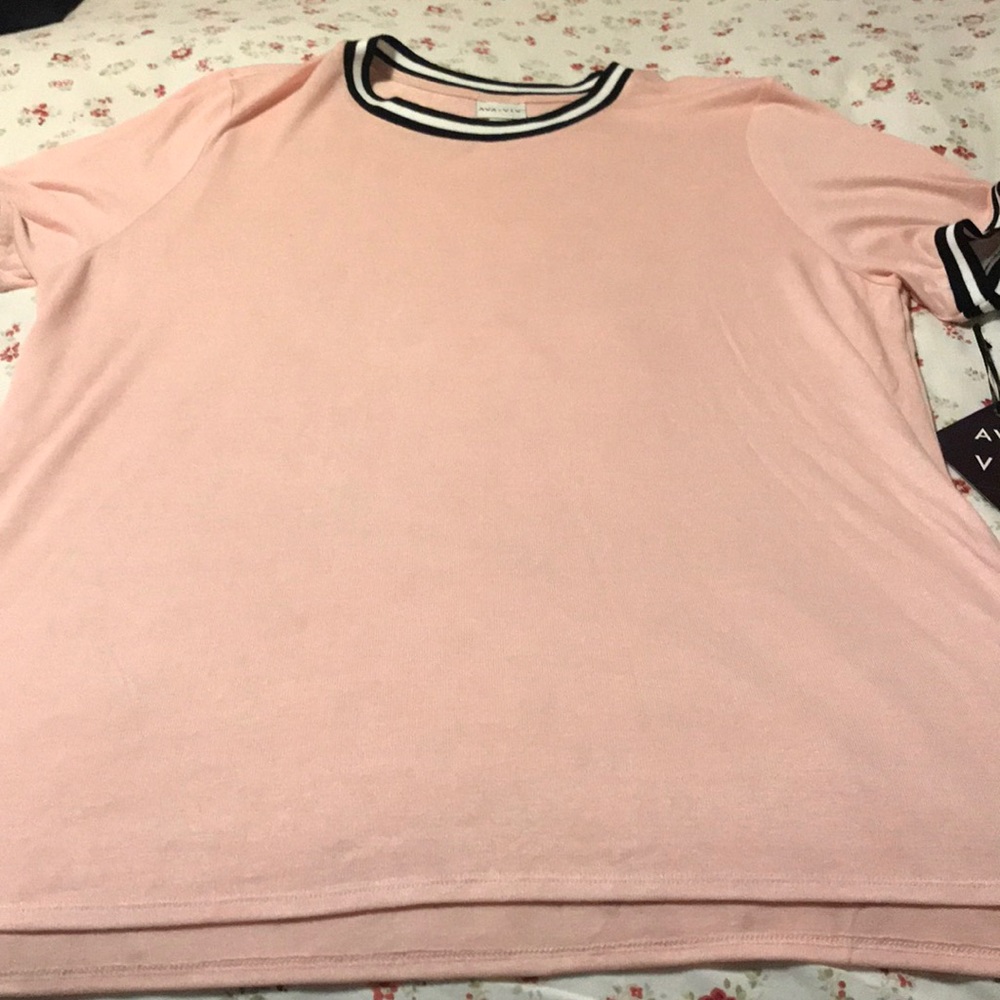 NWT Ava and Viv short sleeved top size 2X.